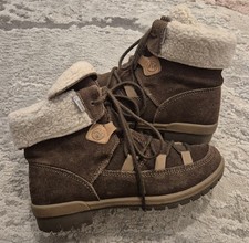 Womans Merrell Dark Earth Fur