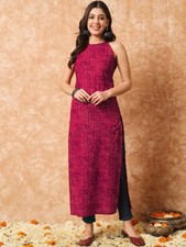 Graceful Pink Bandhani Printed