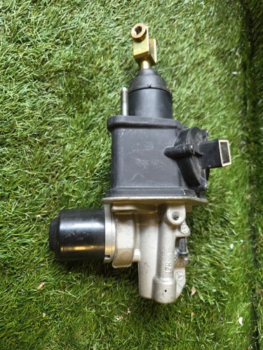 Brake master cylinder - brake,