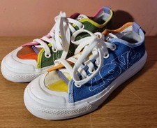 ADIDAS Pride Love Unites