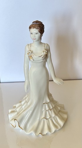 Coalport crystal figurine - figurine, by