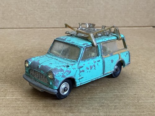 Corgi austin mini countryman - austin,