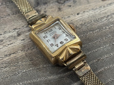 Vintage Larex Square 15 Jewels