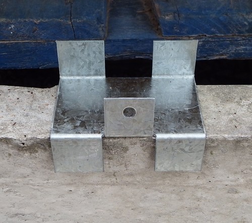 Fence panels bowing warped - bowing,