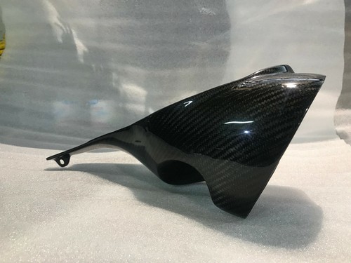 Right air intake enlarged - right,