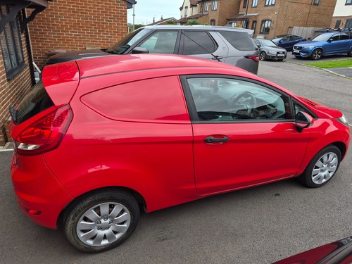 2010ford fiesta van trend - 2010ford,