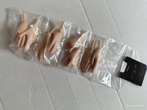 Sybarite superdoll vinyl - vinyl, hands
