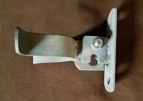 Wall mount gate - latch, for