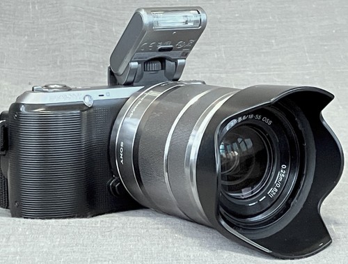 Sony nex 2mp camera - 16.2mp,