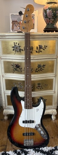 Electric string bass guitar - bass,