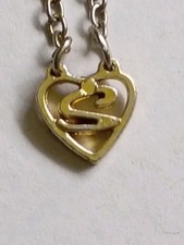 Vintage 1970s Pedigree Sindy Doll size S-heart gold tone Necklace not child