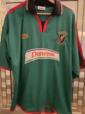 Glentoran  2003 /04 home