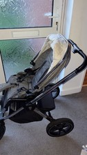 venicci pram