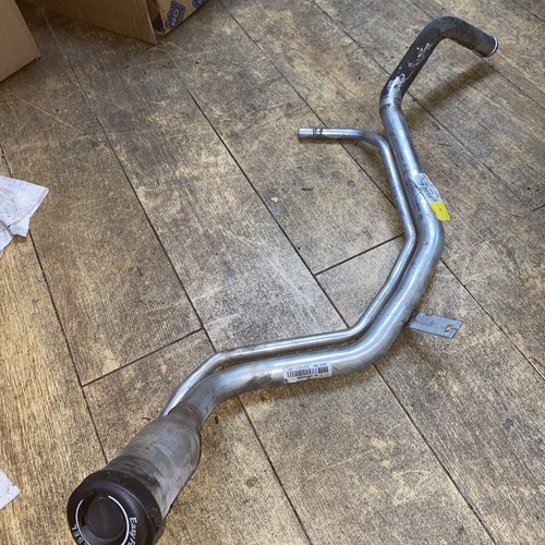 Ford mondeo mk5 fuel filler - ford,