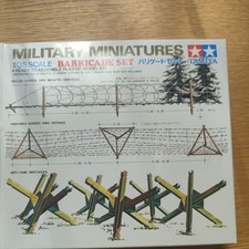 TAMIYA 35027. Barricade Set