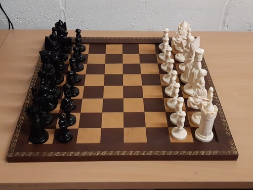 Vintage german figural chess - figural,