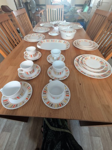 Noritake 1970s piece set - 36,