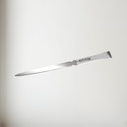 Cast pewter stainless letter - &,