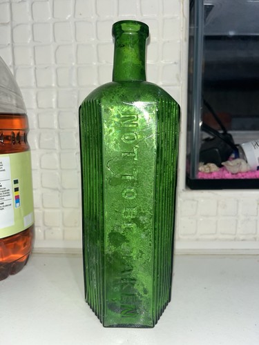 Vintage hexagonal poison not - hexagonal,
