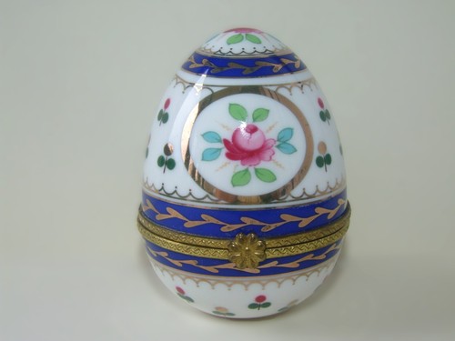 Pretty past times porcelain - a,