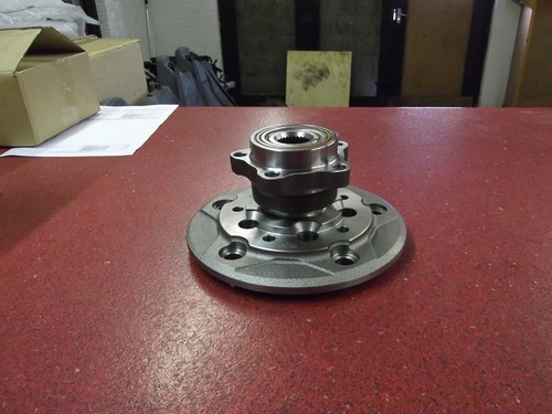 Ford transit front wheel - front,