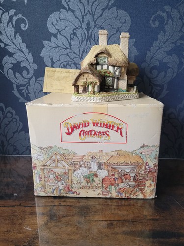 David winter cottages with box - david,