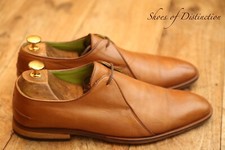 Oliver Sweeney Frissino Tan