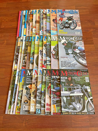 Vtg the classic motorcycle - vtg,