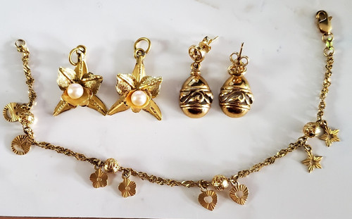 18k yellow gold precious metal - gold,