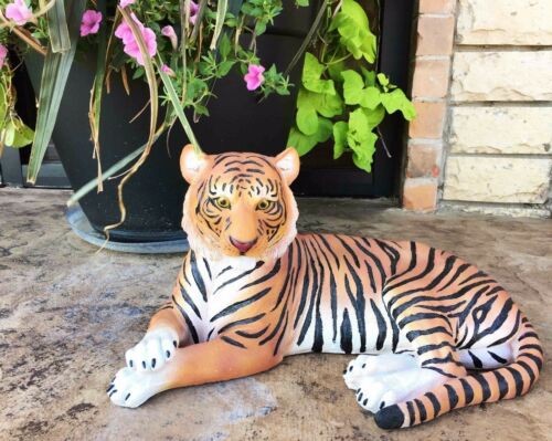 Large royal bengal tiger - royal,