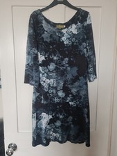 Ladies N and Willow Blue Floral Patterned Dress size XL  Great condition