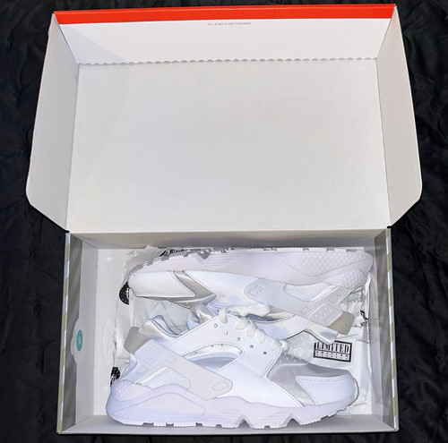 Nike air huarache triple - nike,