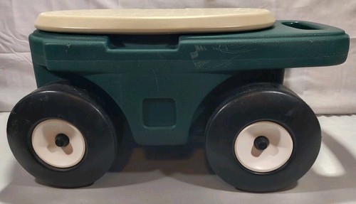 Step rolling garden grass - rolling,