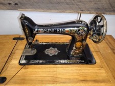 VINTAGE Singer Sewing Machine