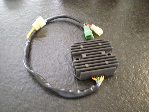 1100 shadow japan regulator - vt,