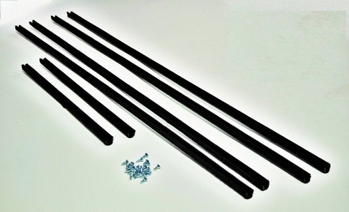 Truck cab rear sliding window - sliding,