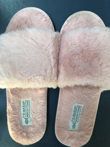 Ladies pink fluffy slider - fluffy,