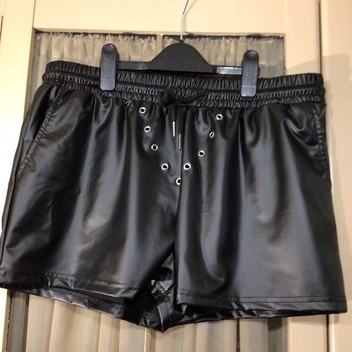Mens leather look shorts - leather,