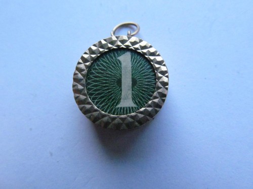 Vintage 9ct gold pound charm - 1,