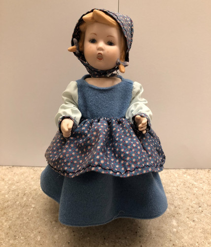 Vintage goebel hummel - goebel, 10"