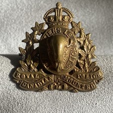 WW1 era Canada Canadian pin Badge Cap Badge by Gaunt