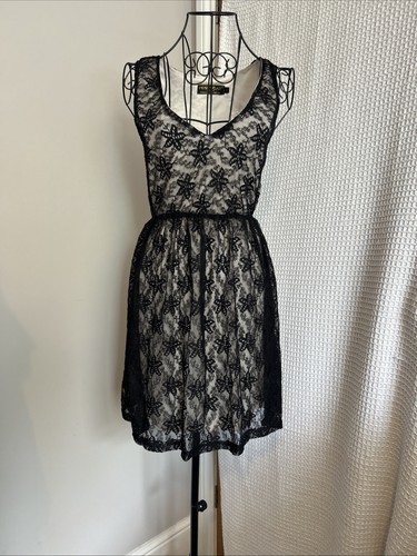 Black lace dress pussycat - by,