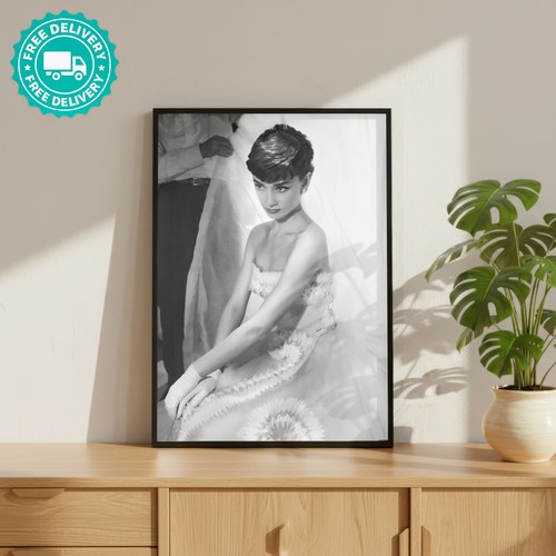 Audrey hepburn model fashion - hepburn,