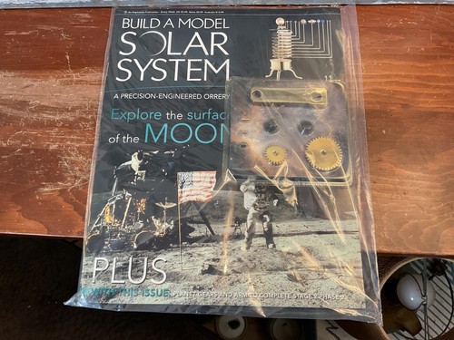 Build model solar system - build,