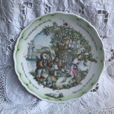 Royal Doulton The Owl and The Pussy-Cat Collection Plate 1987 Series of Four (2)