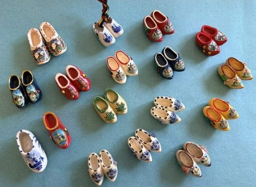 Souvenir fridge magnet - ,