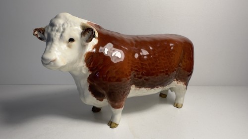 Beswick hereford bull champion - hereford,