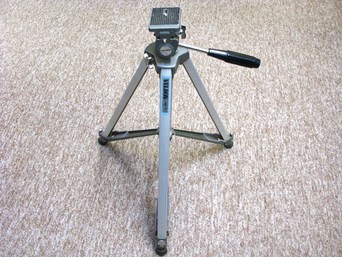 Velbon tripod with - ae-2,