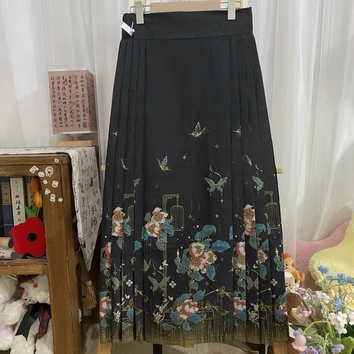 Chinese ming dynasty skirt - chinese,
