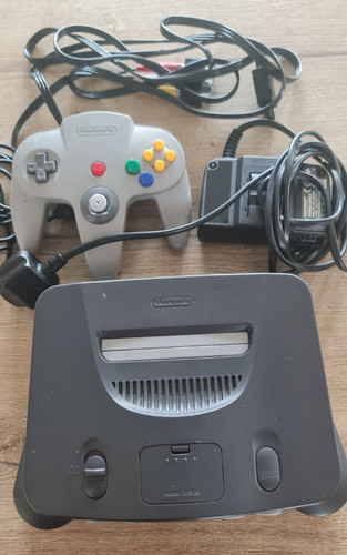 Nintendo console full - 64,